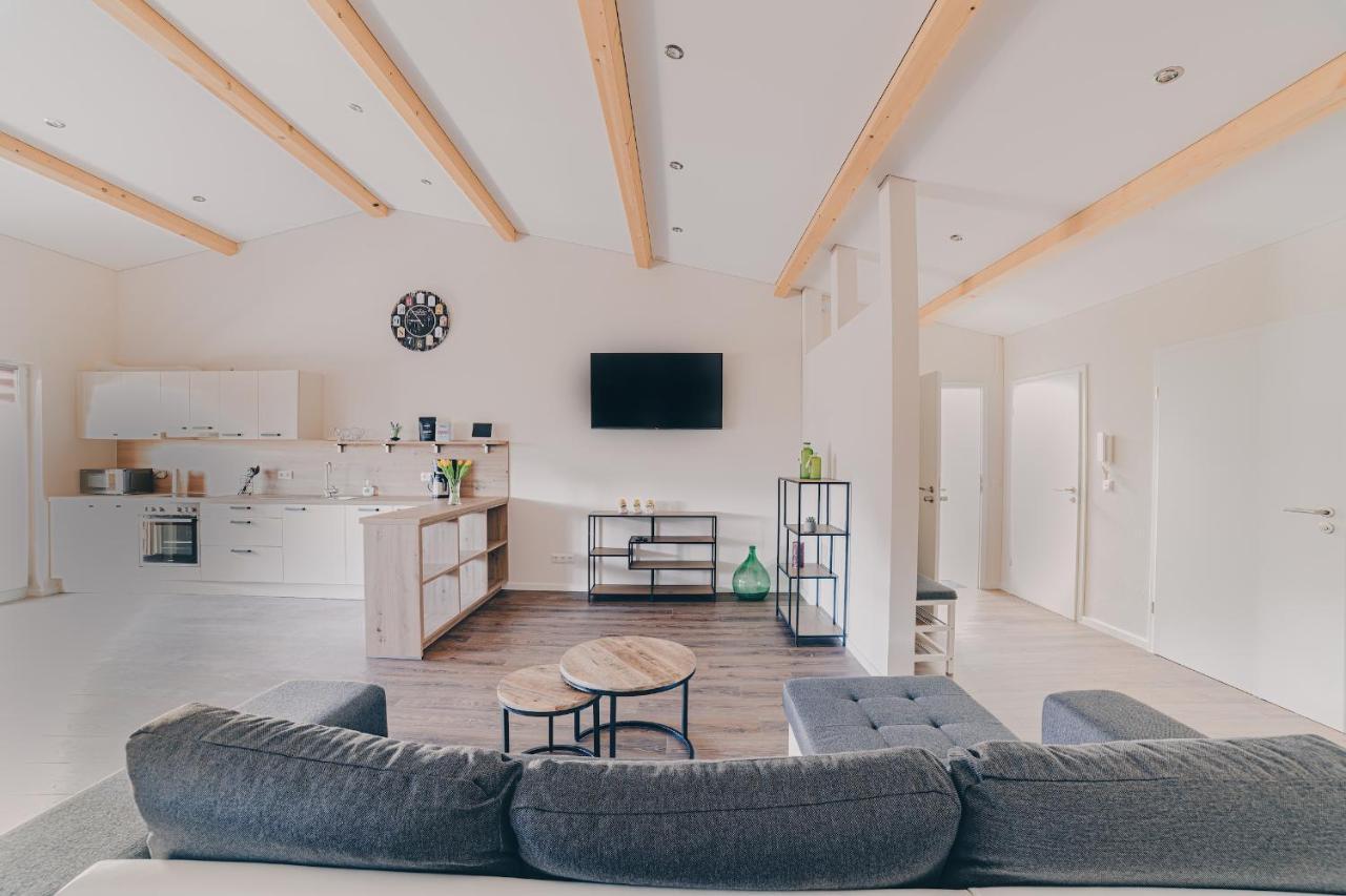 Grosse Ferienwohnung Mit Balkon Und Perfekter Lage Eggenthal Extérieur photo