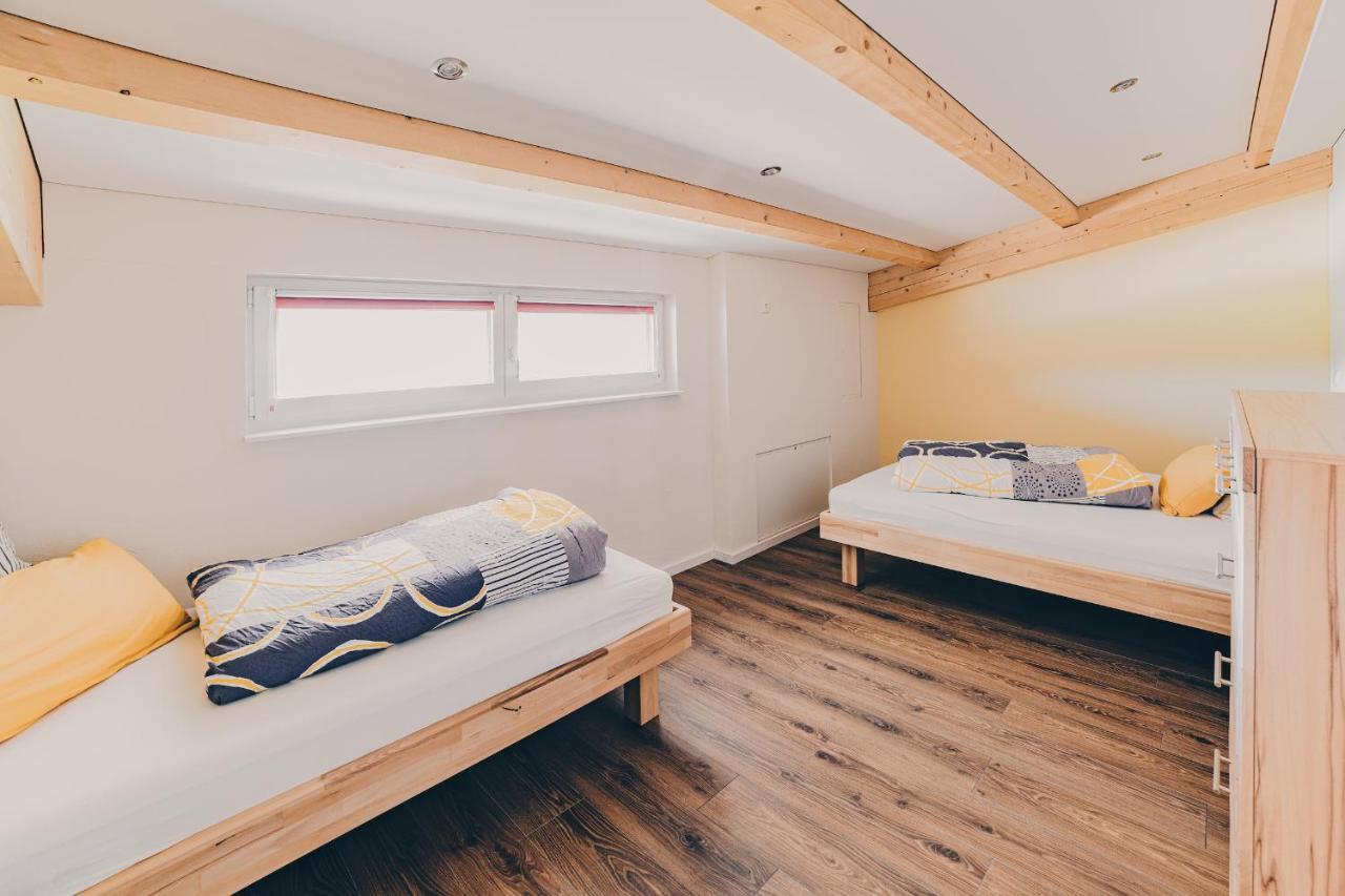 Grosse Ferienwohnung Mit Balkon Und Perfekter Lage Eggenthal Extérieur photo